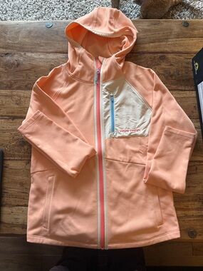 Kari traa Nia mid layer hooded jacket size medium